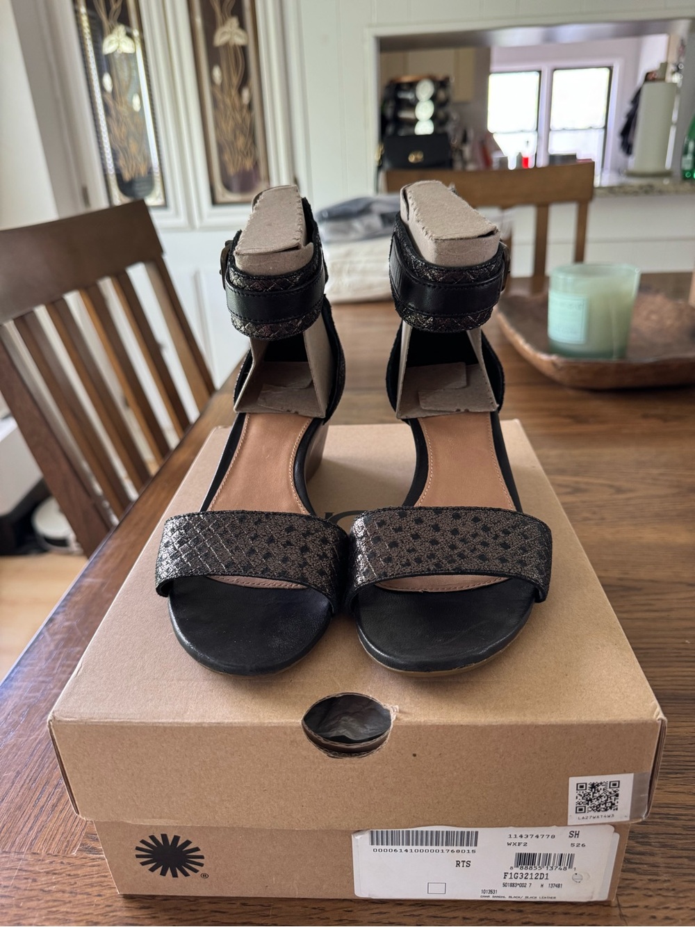 UGG Char Black Shimmer Leather Wedge Ankle Strap Sandals, Sz 7 - NWT & Box - Picture 5 of 13